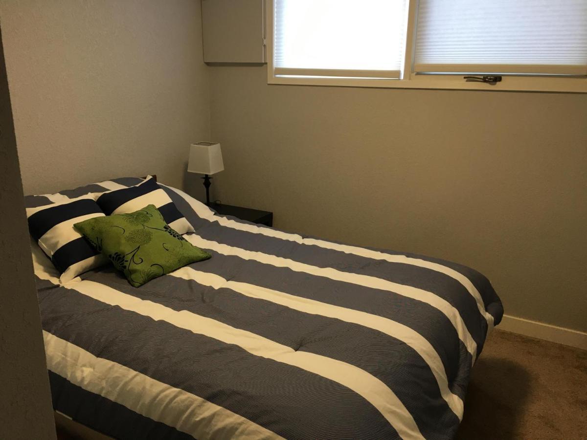 レスブリッジ Easy Access Full Duplex - Sleeps 12ヴィラ エクステリア 写真